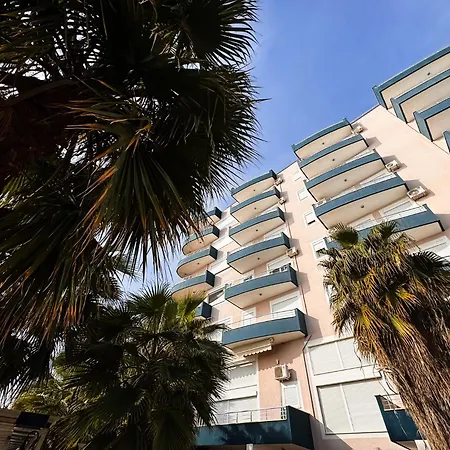 Anna * Саранда