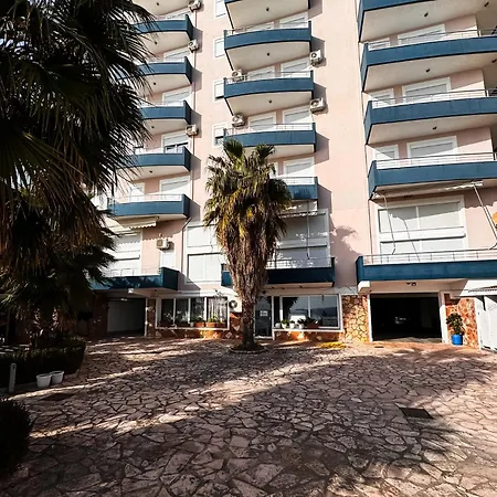 Anna Apartment *