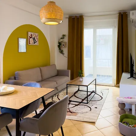 Anna - Pet Friendly Sarandë